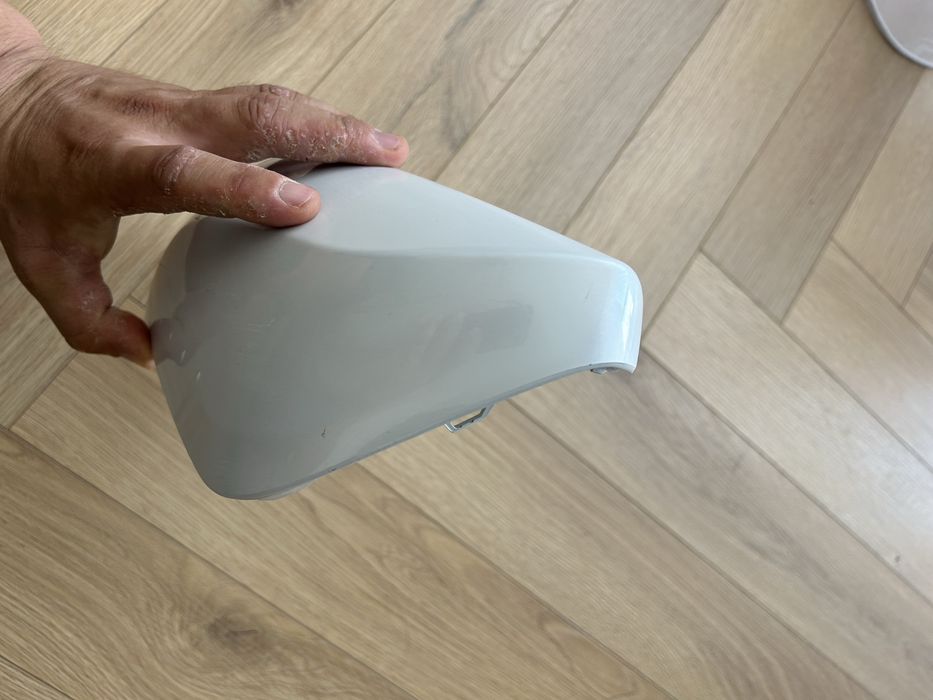 Крышка зеркало камри 70