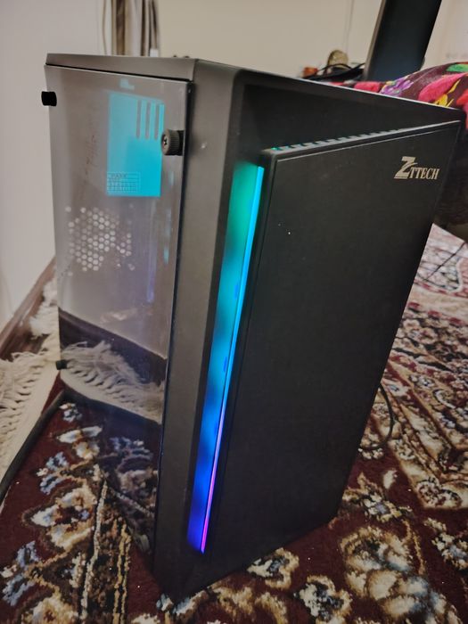 Stol kompyuteri i5, 8gb,256ssd.