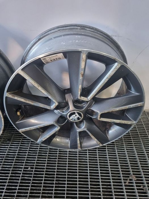 Jante aliaj Skoda Yeti Facelift 2013 - 2017 (1375) R17 Et45 5*112