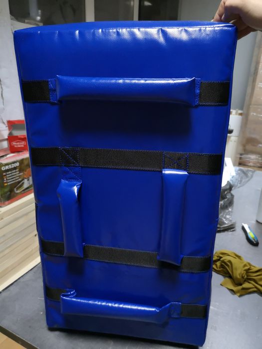 Perna scut pentru antrenament 70x40x15cm