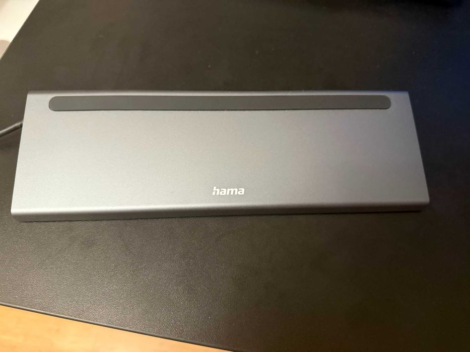 Hama 200100 10-в-1 USB Type-C Docking Station