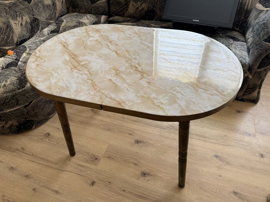 Разгъваема маса.