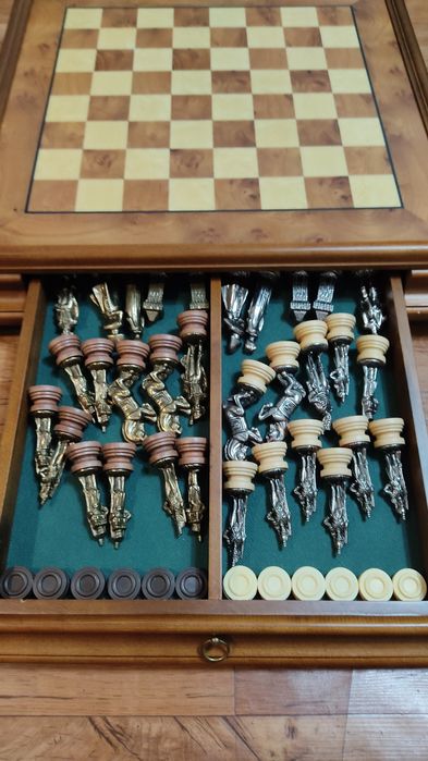 Шахматы 2 в 1. подарочные премиум класса!