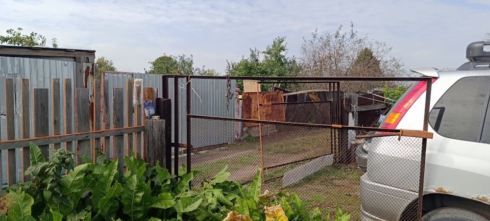 Продам дачный участок с домиком