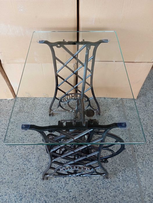 Маса от крака от шевна машина