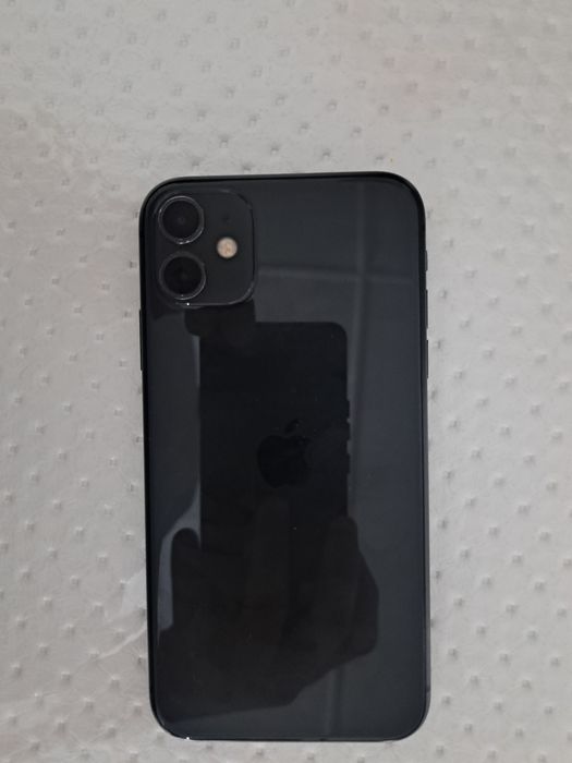 Продам iPhone 11 128гб