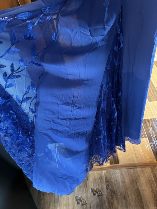 Vand rochie de seara noua marimea 42