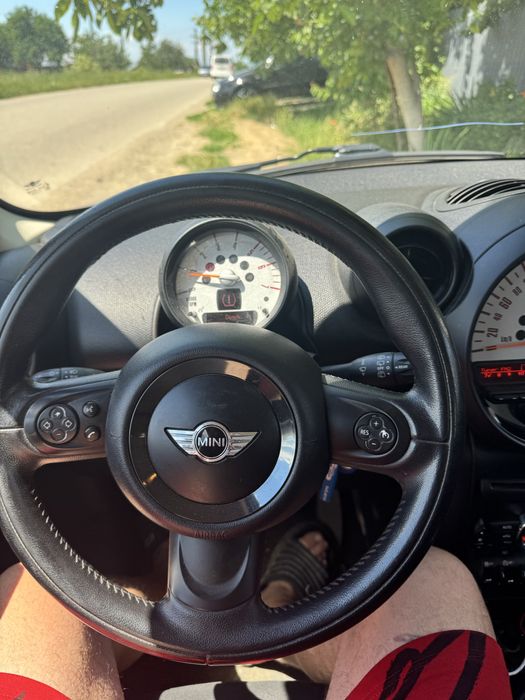Mini coper countryman