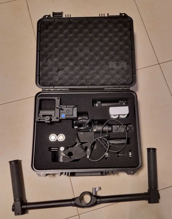 Гимбал  за фотоапарати Zhiyun Crane
