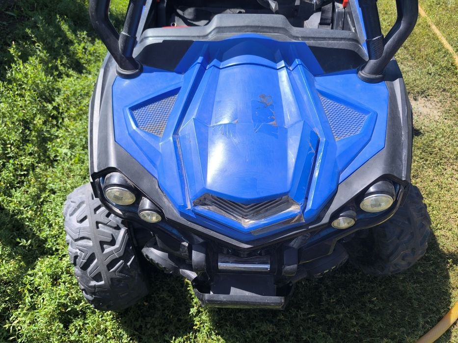 Большая детская машинка