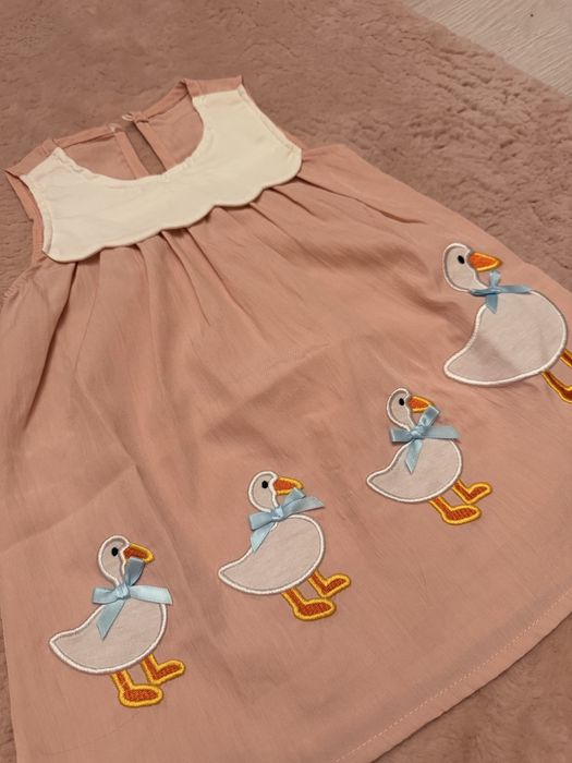 Rochie bebelusi cu ratuste 6/9 luni