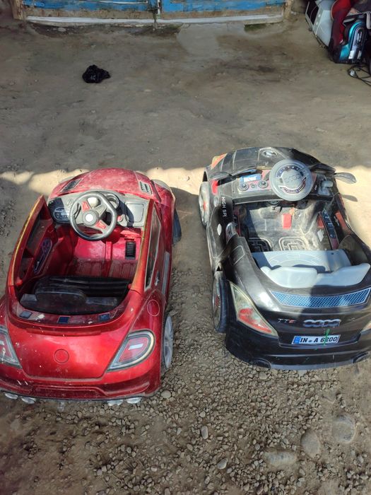 Bolalar mashinachasi srochna sotiladi balonlari yaxshi xolati oʻrta