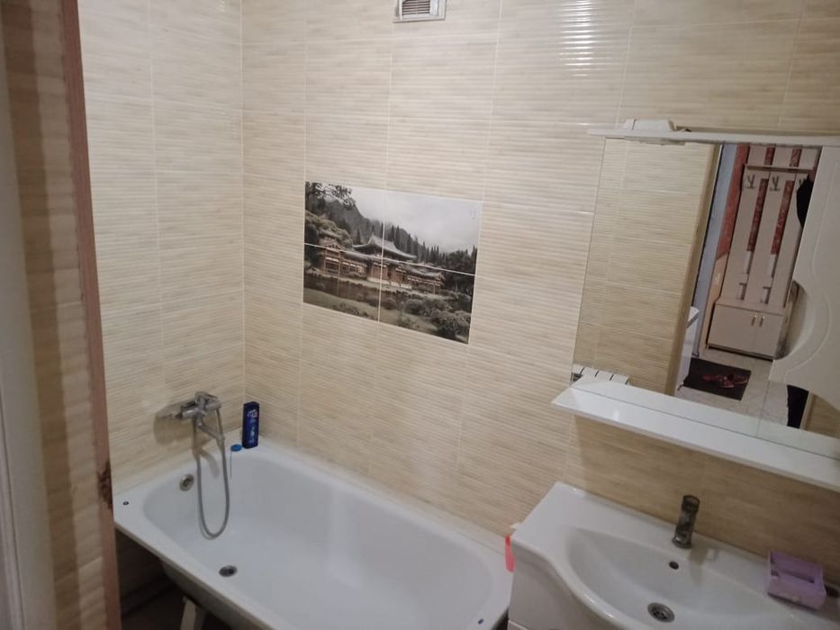 Сдам квартиру по часам. 1500