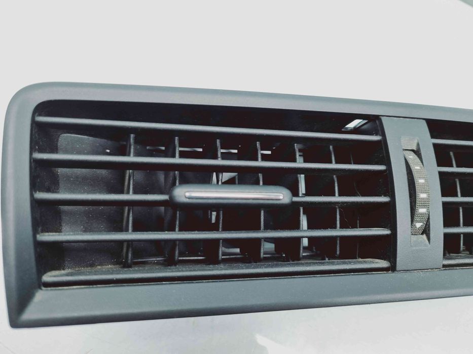 Grila aerisire centrala Skoda Fabia 3 Combi (NJ5) [Fabr 2014-2022] 6