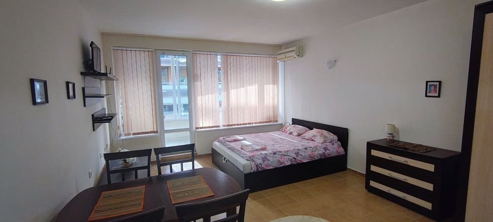 Дава се под наем Едностаен апартамент в Поморие - 45 кв.м за 255 € - Снимка #1