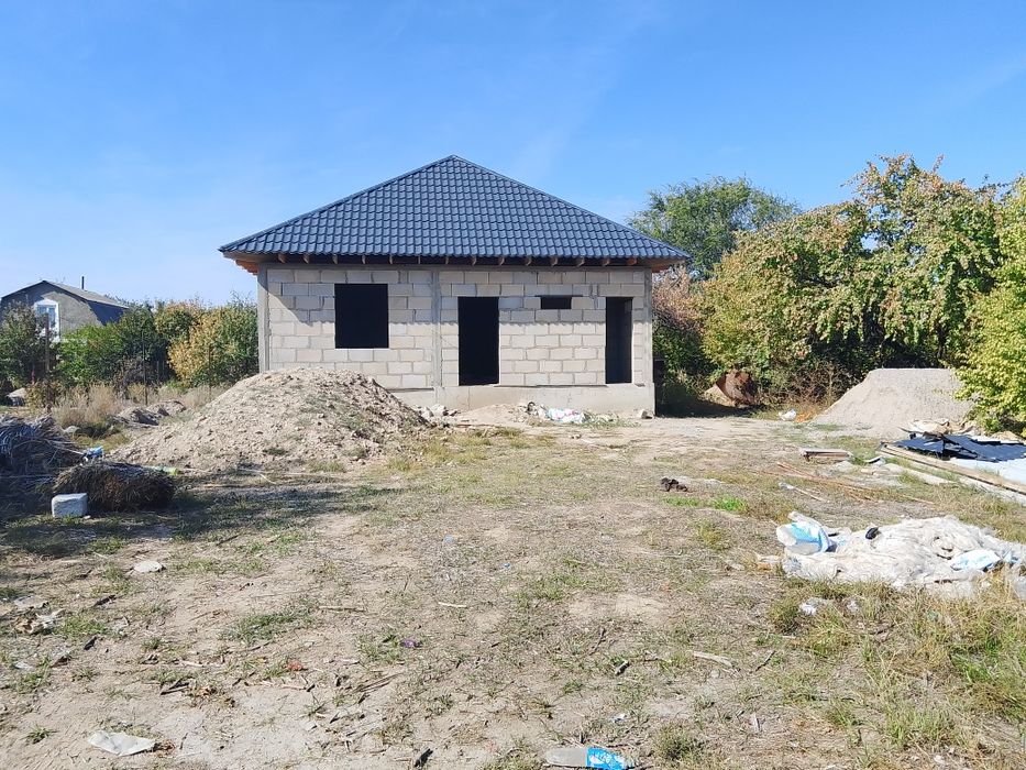 Участок 6 соток + дома