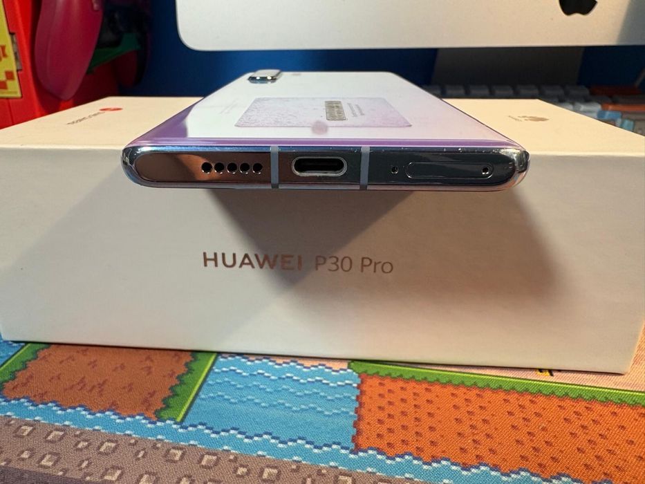 Vând Huawei 30 Pro