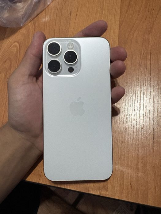 Продам айфон 15 pro max