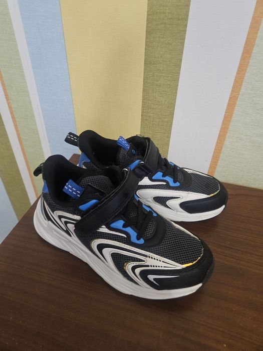 Детские кроссовки 34 размер