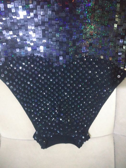 Майка нарядная, без рукавов