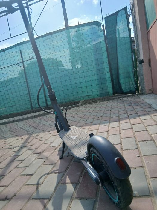 Trotinetă electrică AERIUM T350 Pro