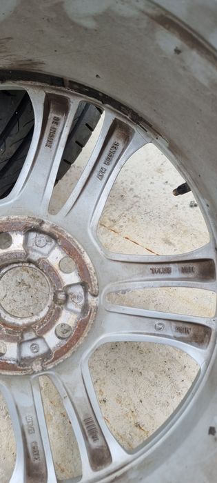 Janta aliaj pe 17 ford