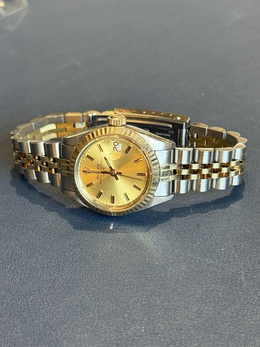 Rolex Date 26mm Aur / otel Jubilee