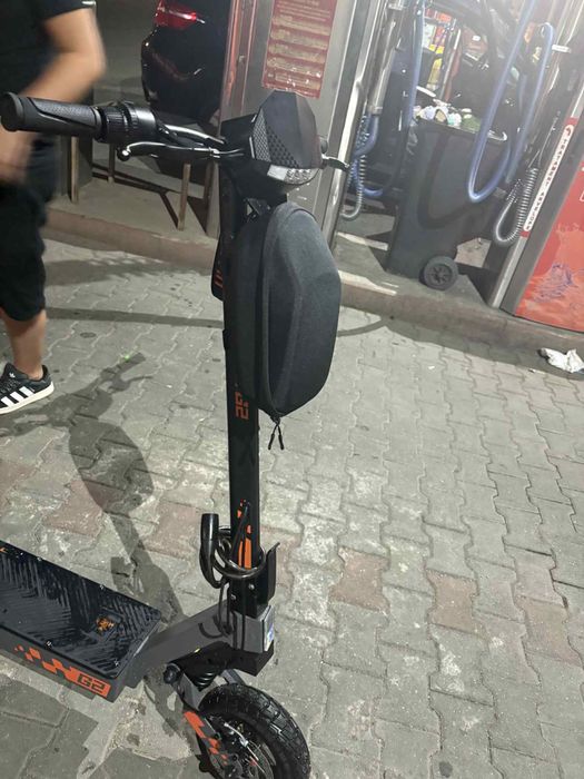 Trotineta electrica Kukirin G2