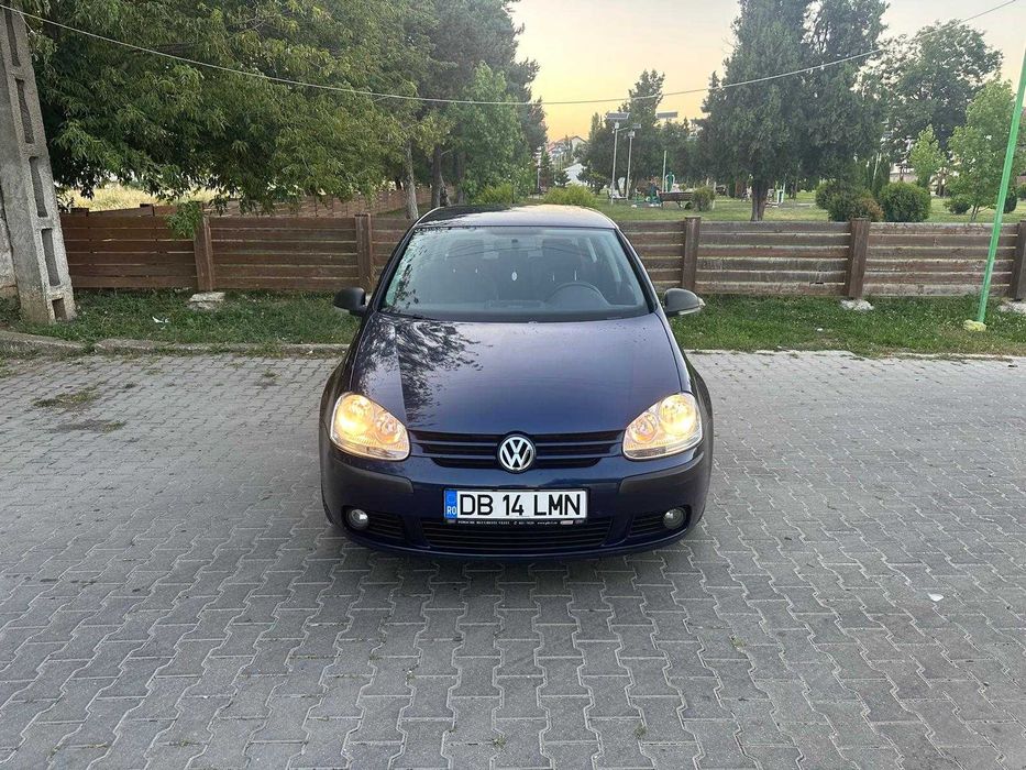 Volkswagen Golf 5 – 2007 – 1.4 MPI Benzină – 116.000 km verificați