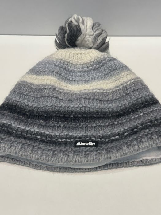 Дамска зимна шапка  EISBAR