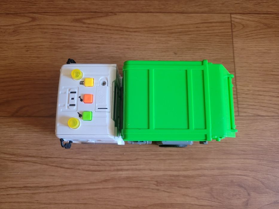 Машинки мусоровоы