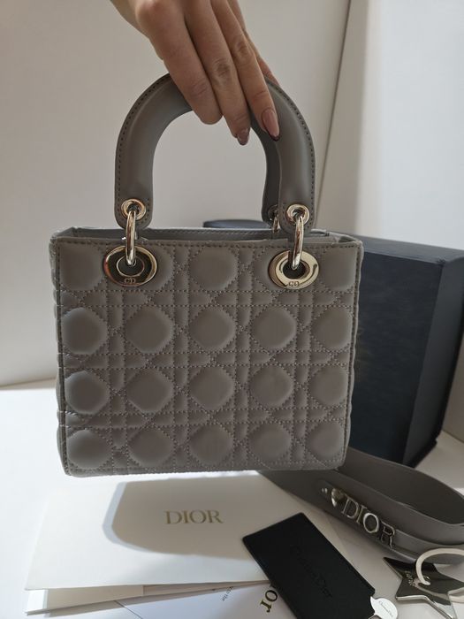 Налична чанта Lady Dior