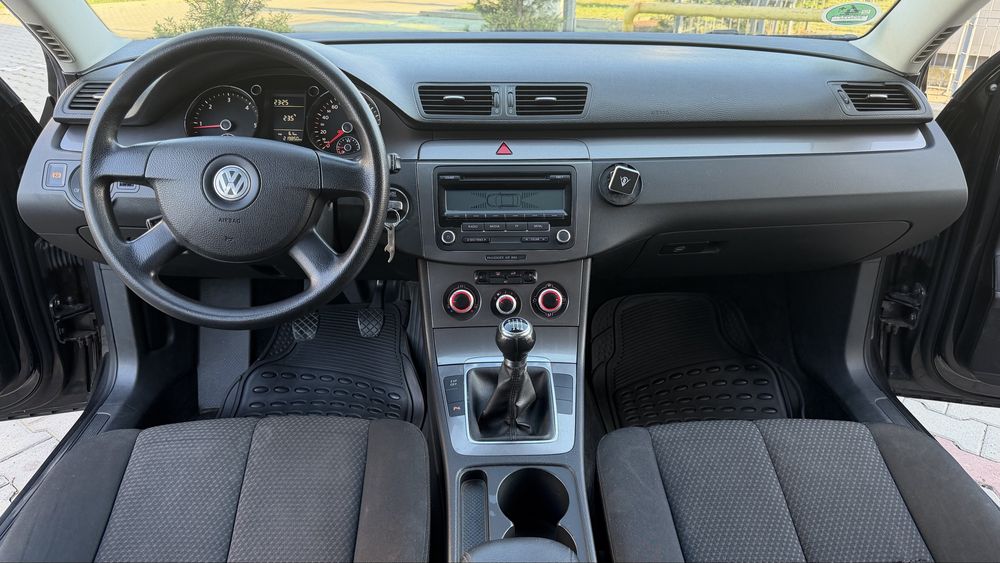 VOLKSWAGEN Passat 2010 — imagine 5