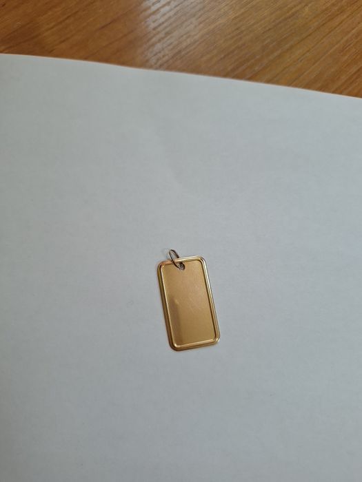 Продам золотую подвеску