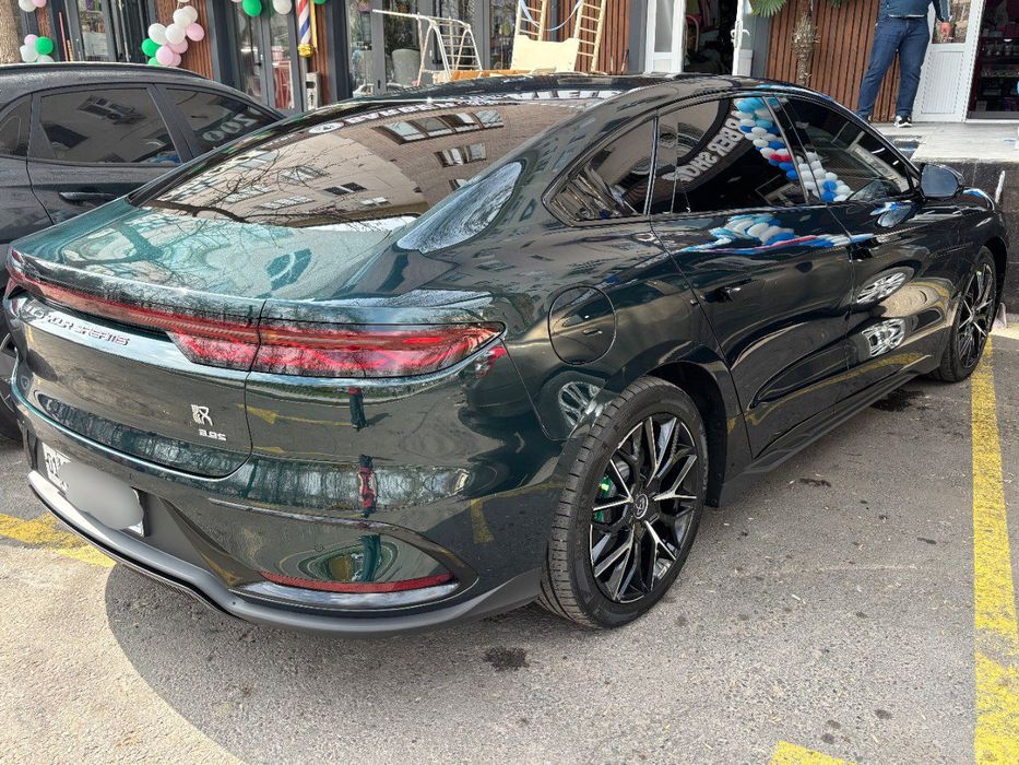 BYD HAN 2022 год пробег 90тыс км,полная бронировка,мягкие амортизаторы