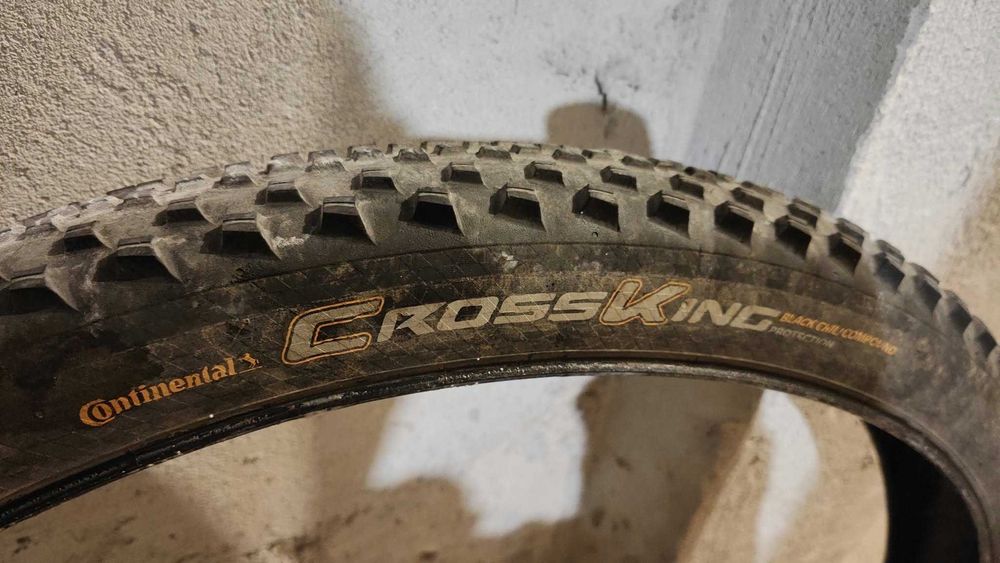велосипедна гума Continental Cross King 29x2.3 protection black chili