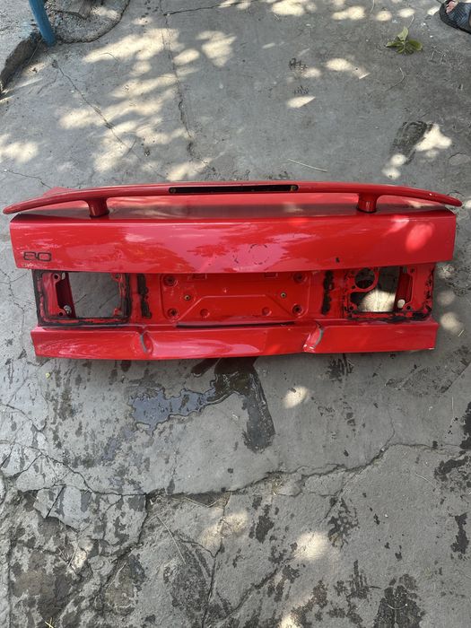 Богадник  на audi b4