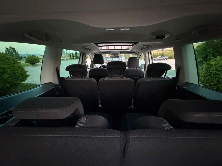 Vw sharan  an 2011 motor  2000 diesel 140 cp  7 locuri