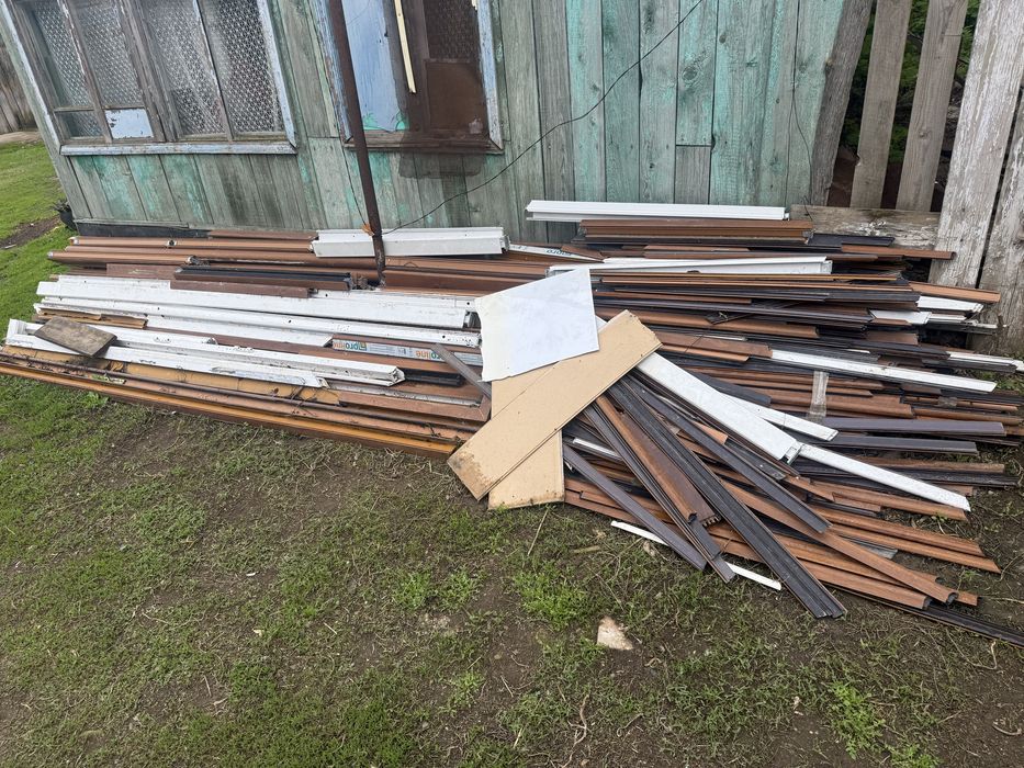 Продам пластиковые перегородки