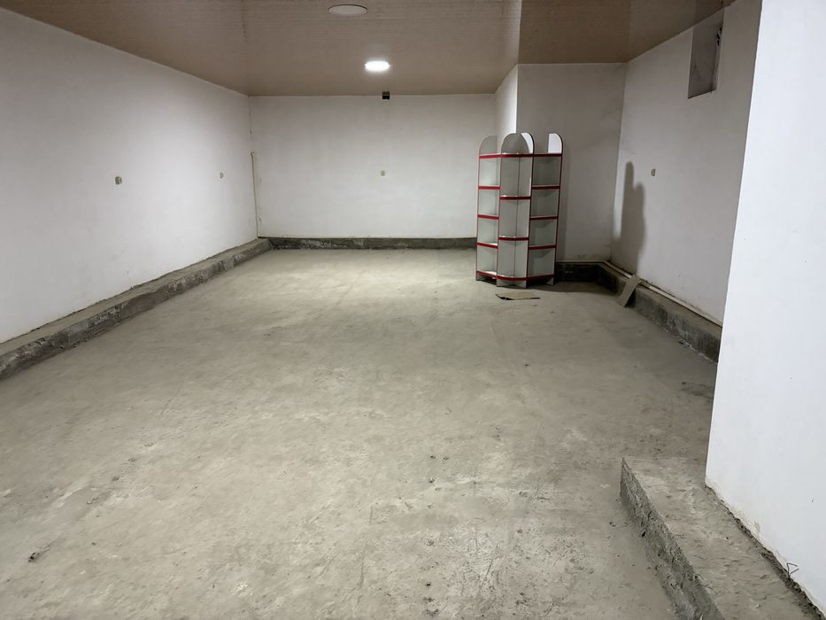 Хазораспда Читлик кўприк янда дўкон подвали