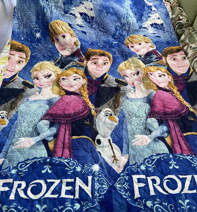 Детско шалте покривало за легло с Елза и Ана