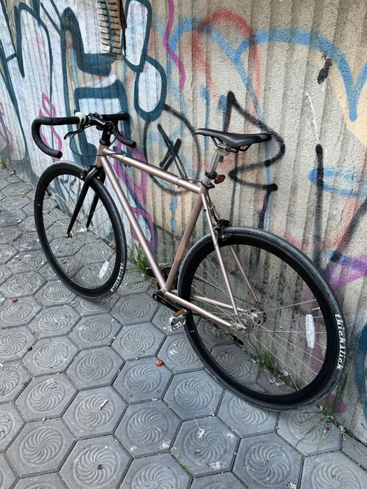 Bicicleta Single Speed / Fixie - Riva Basement