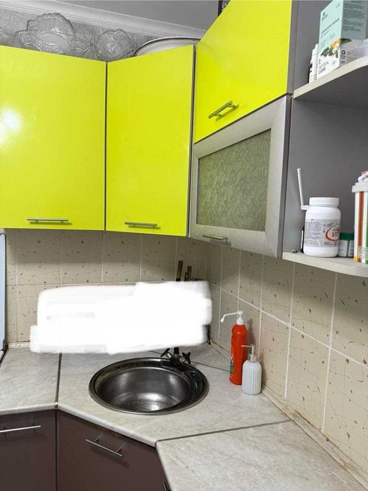 Продам кухонный гарнитур б/у