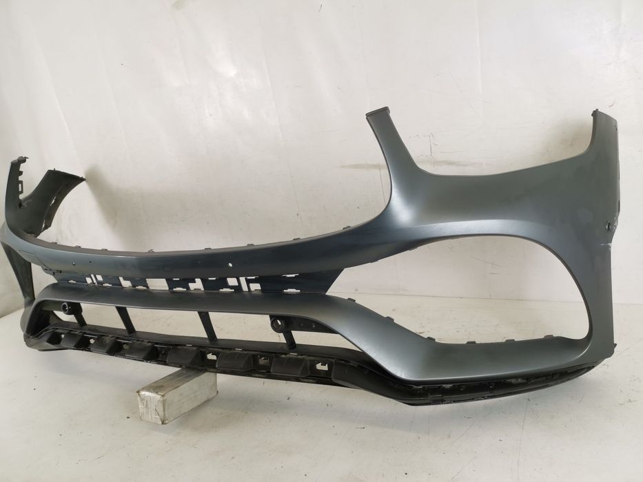 Предна Броня с Фуста и Долна Решетка Мерцедес-Бенц / Mercedes-Benz GLC