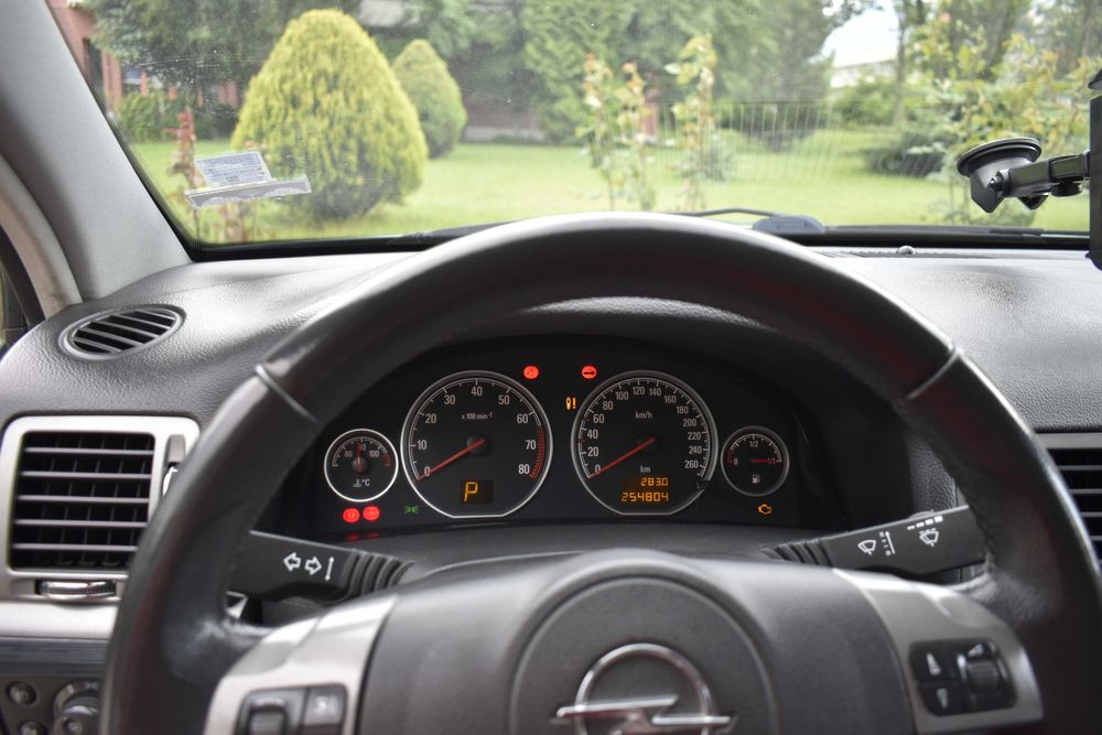 Opel Vectra 2.8 v6 Turbo