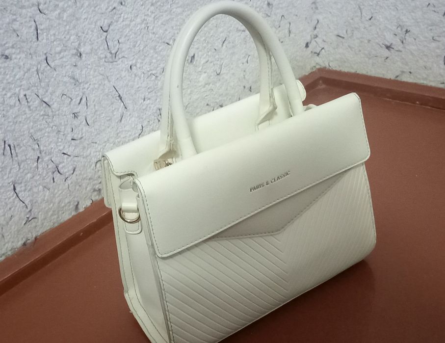 Judayam qulay va hamyonbop sifatli sumka