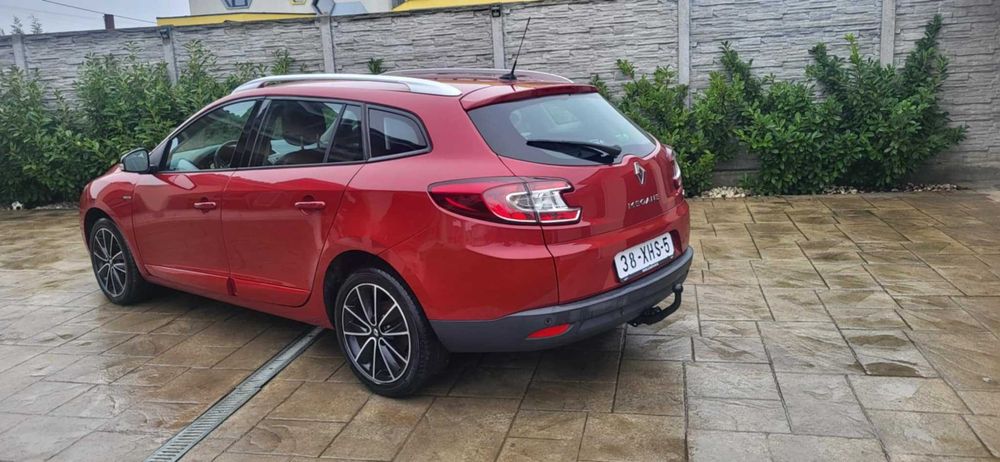 Renault Megane Model Bose