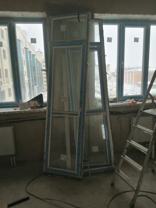 Витражь оконый с балкона