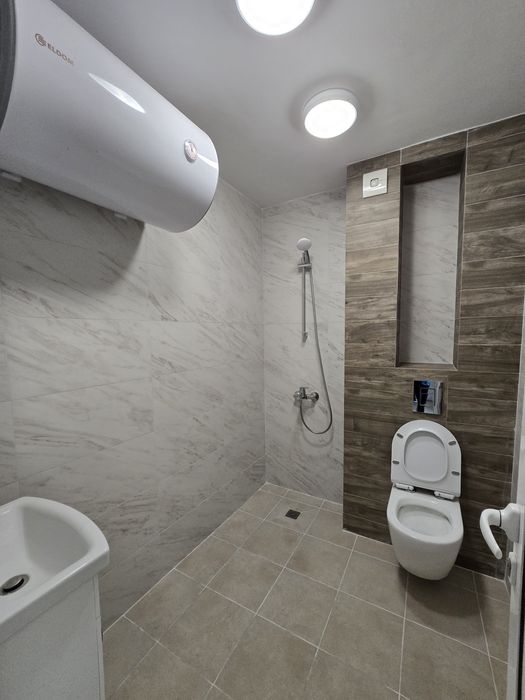 Дава се под наем Тристаен апартамент в Пловдив, Беломорски - 92 кв.м за 648.21 € - Снимка #6