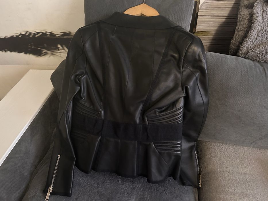 Кожено яке чисто ново